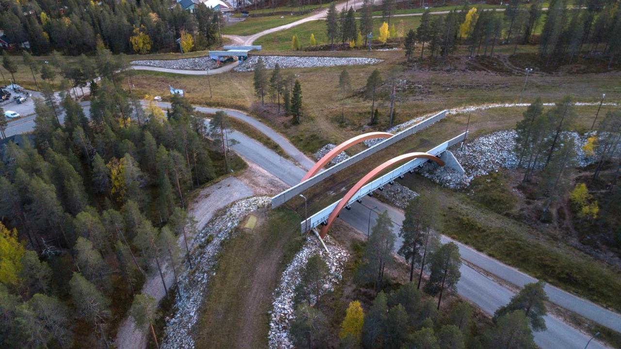 Ski-Inn Pyhaelinna Pyhätunturi Eksteriør billede